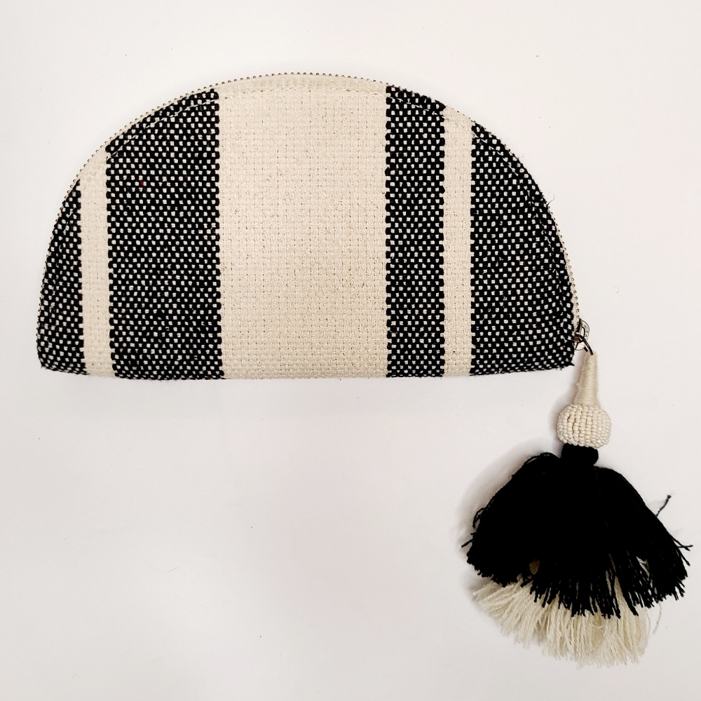 Universal Thread Boho Clutch Bag